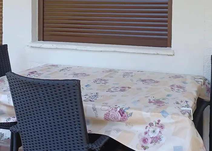 Cozy In With Wifi Apartment Palit