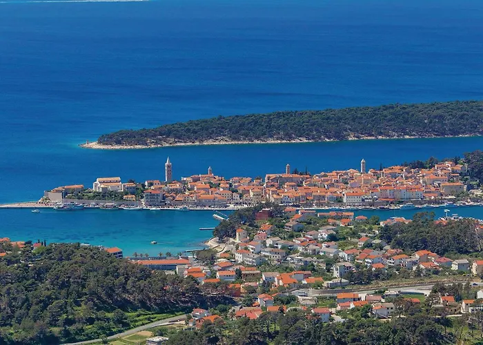 Cozy In With Wifi Apartment Palit